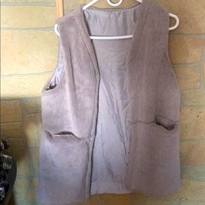 NEW Gray vest fits medium to large